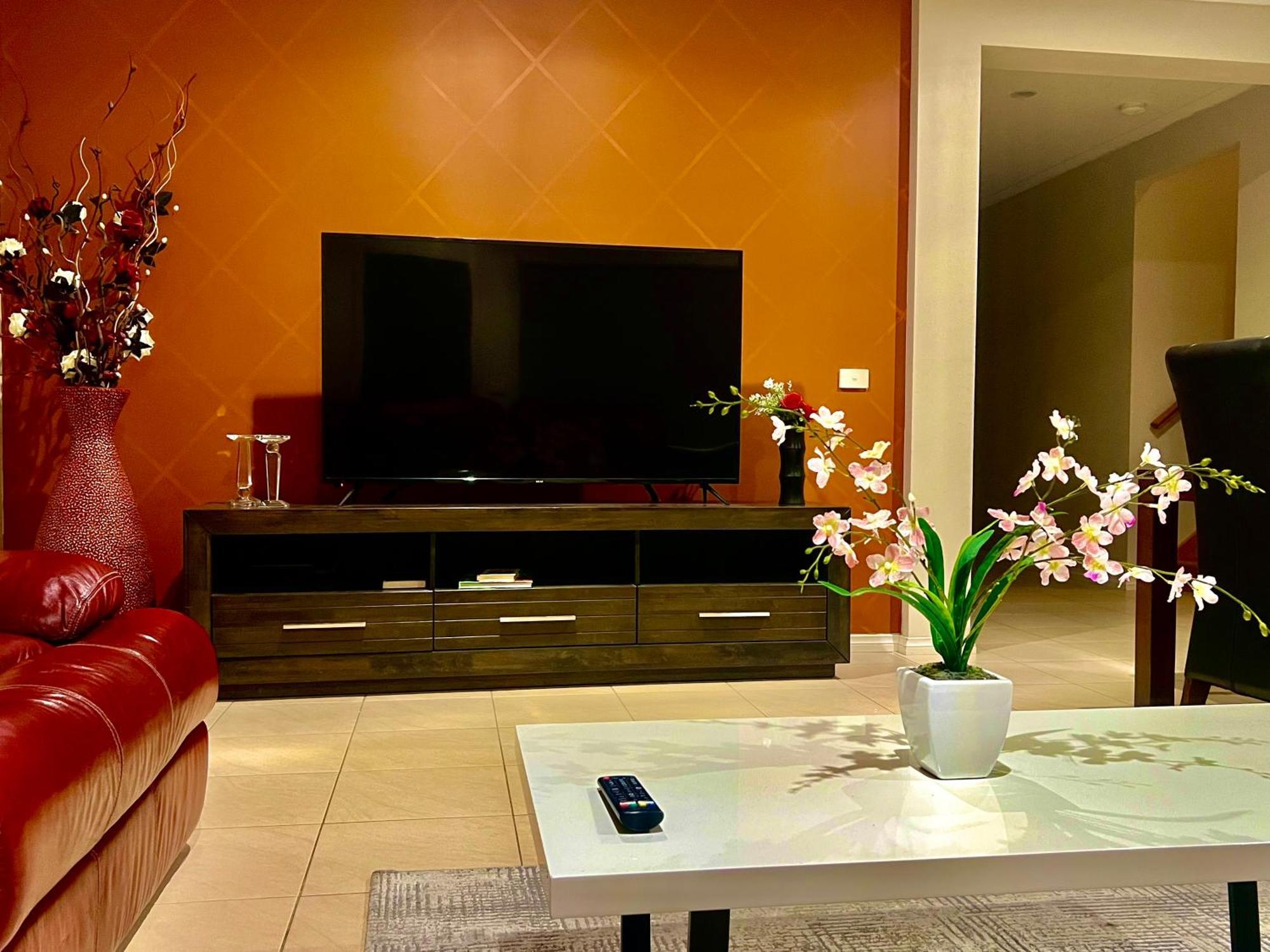 Golf View Charm Villa Craigieburn Ngoại thất bức ảnh
